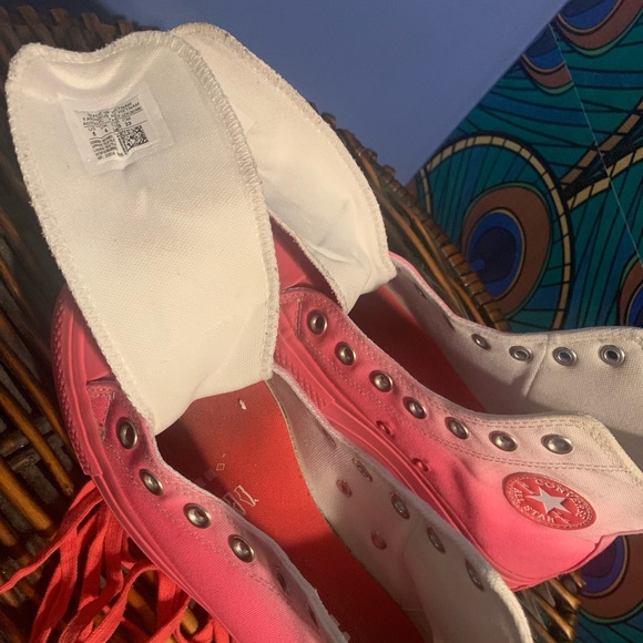 Converse sneakers - Picture 7 of 8